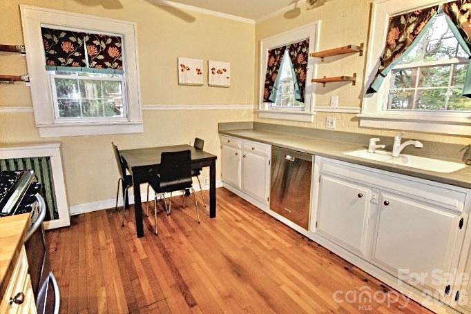 8 Colonial Place — Asheville