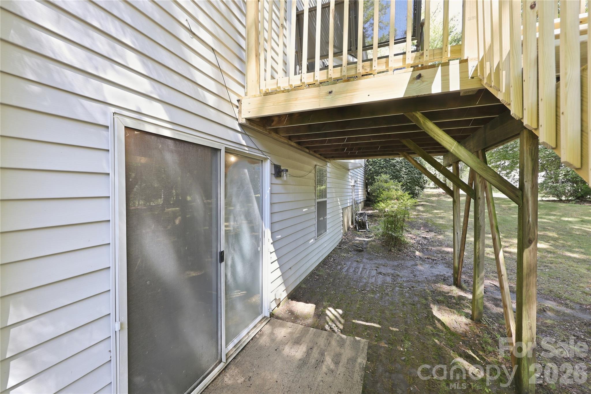 10716 Derry Drive — Charlotte