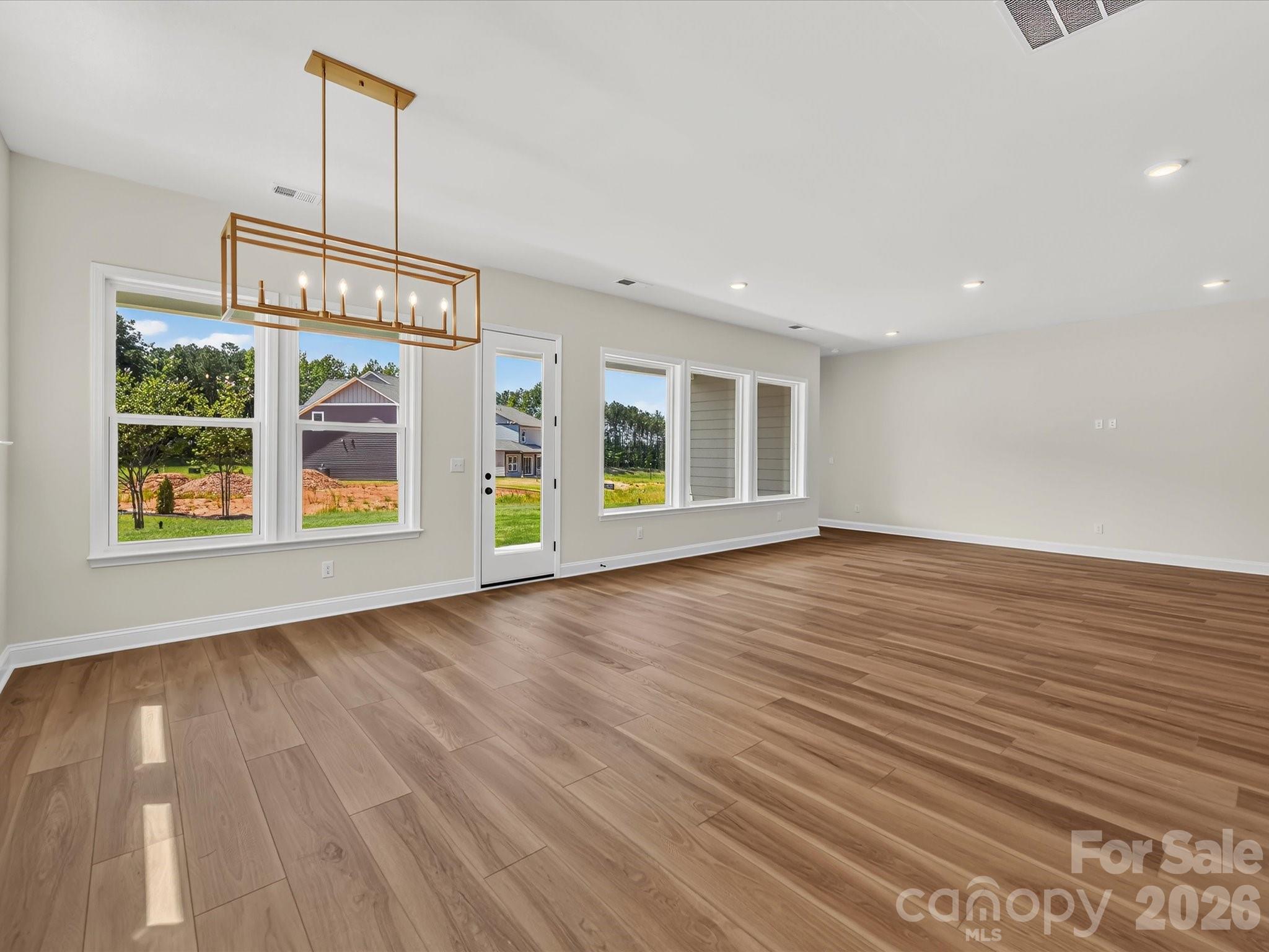 552 Cape Cod Way — Rock Hill