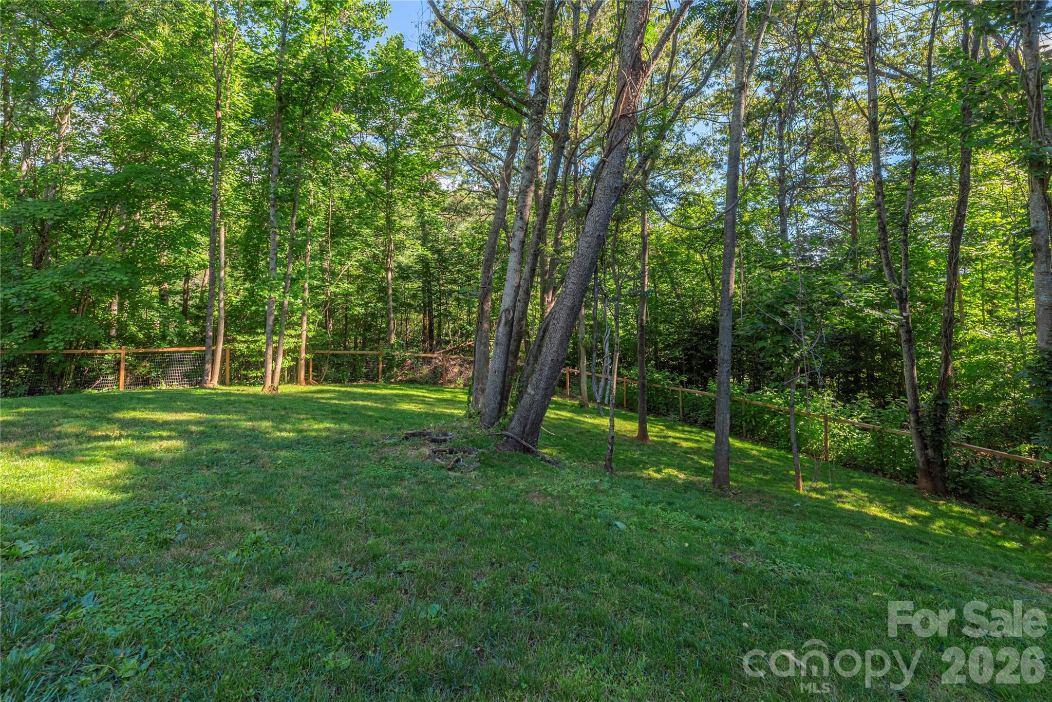 35 McKinney Road — Asheville
