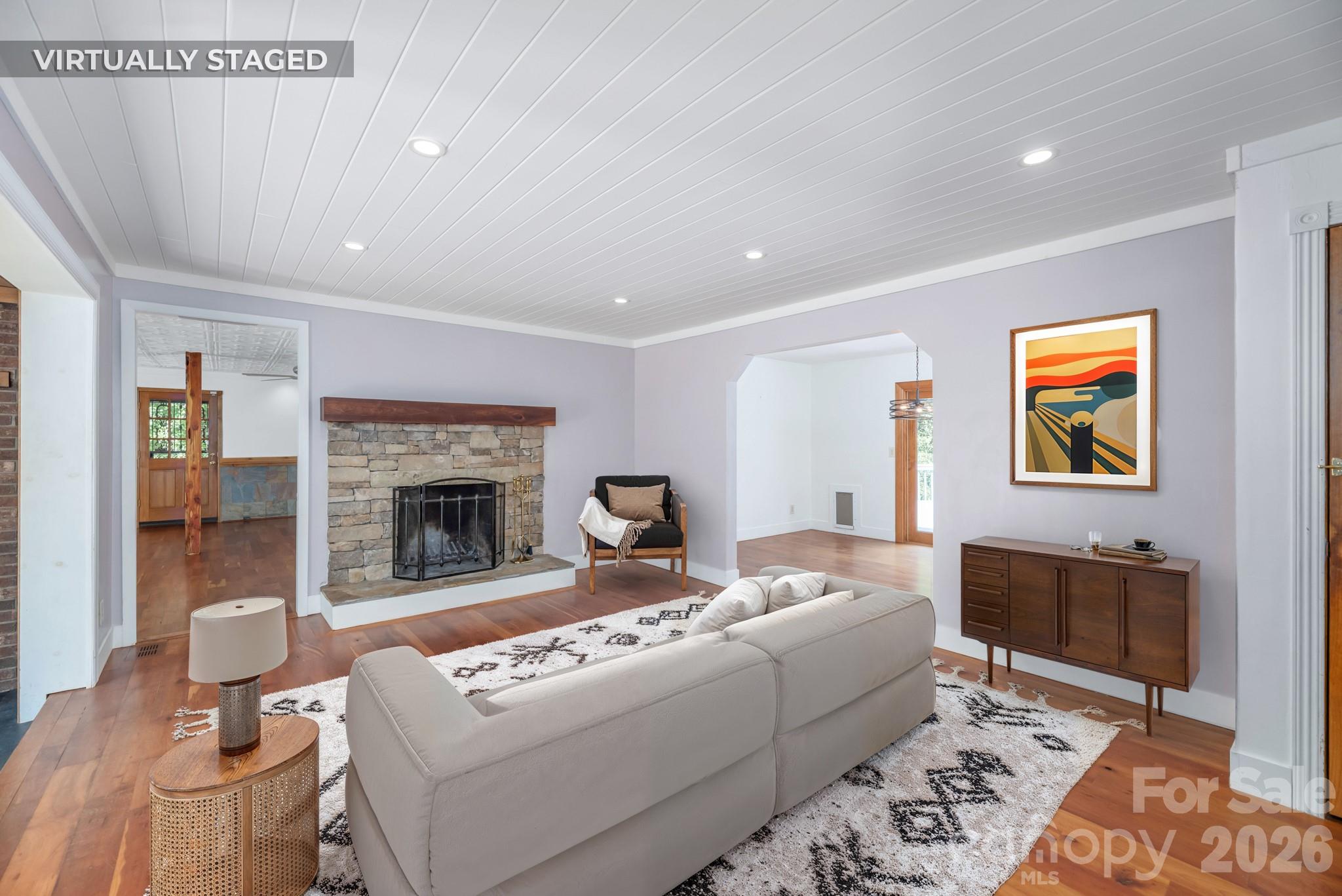 35 McKinney Road — Asheville