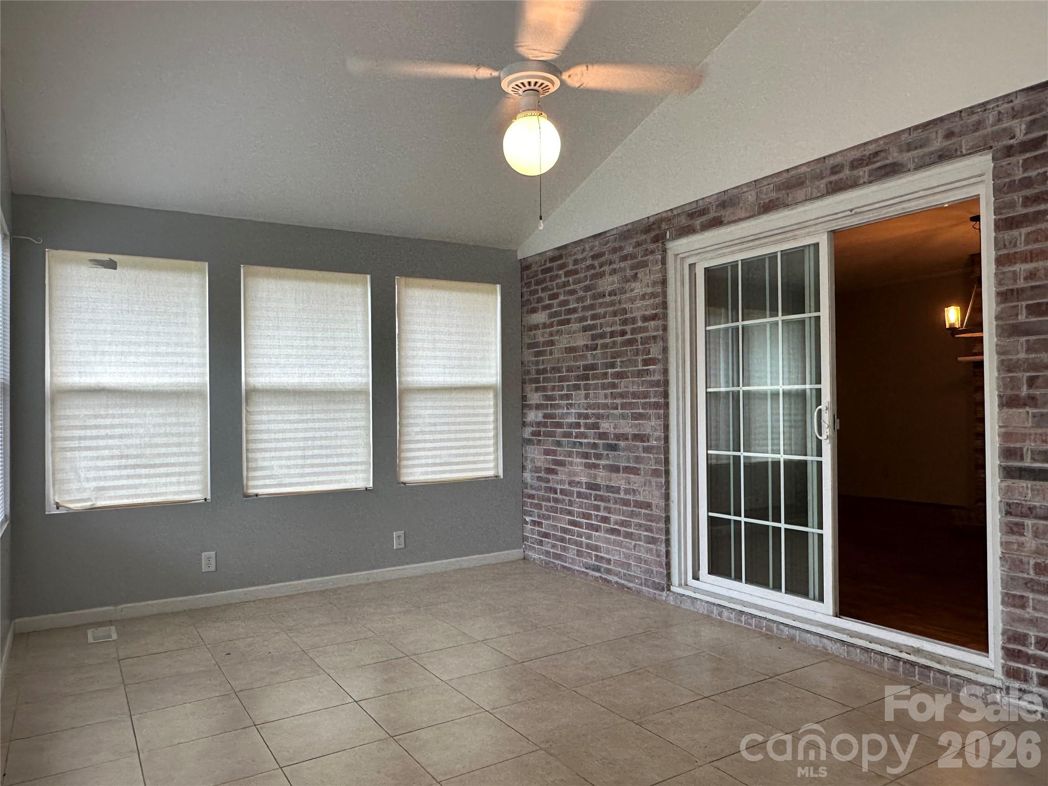 5212 Walter Starnes Place — Granite Falls
