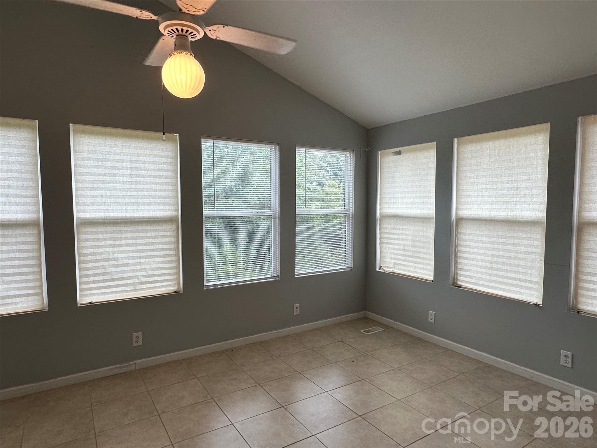 5212 Walter Starnes Place — Granite Falls