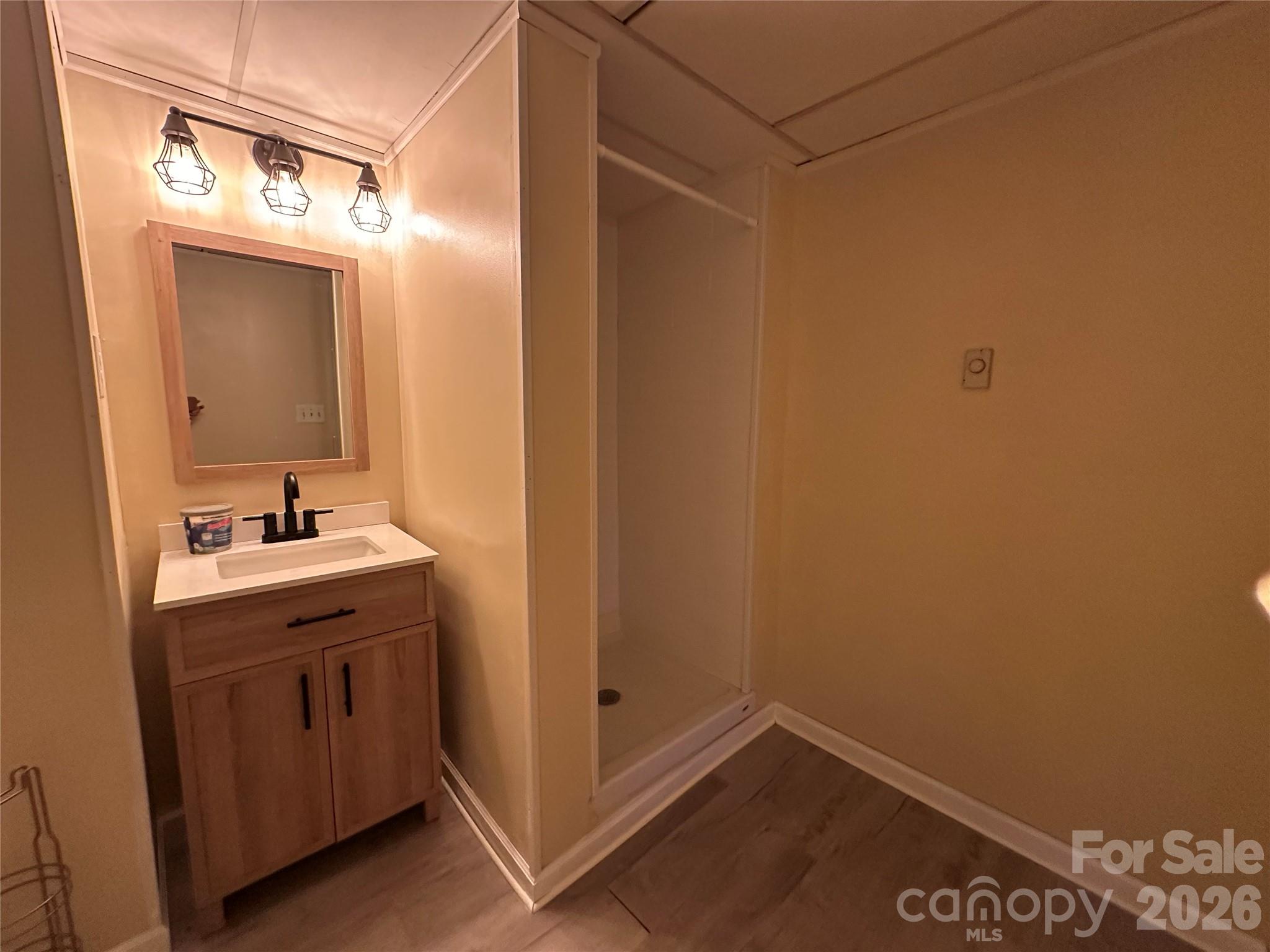 5212 Walter Starnes Place — Granite Falls