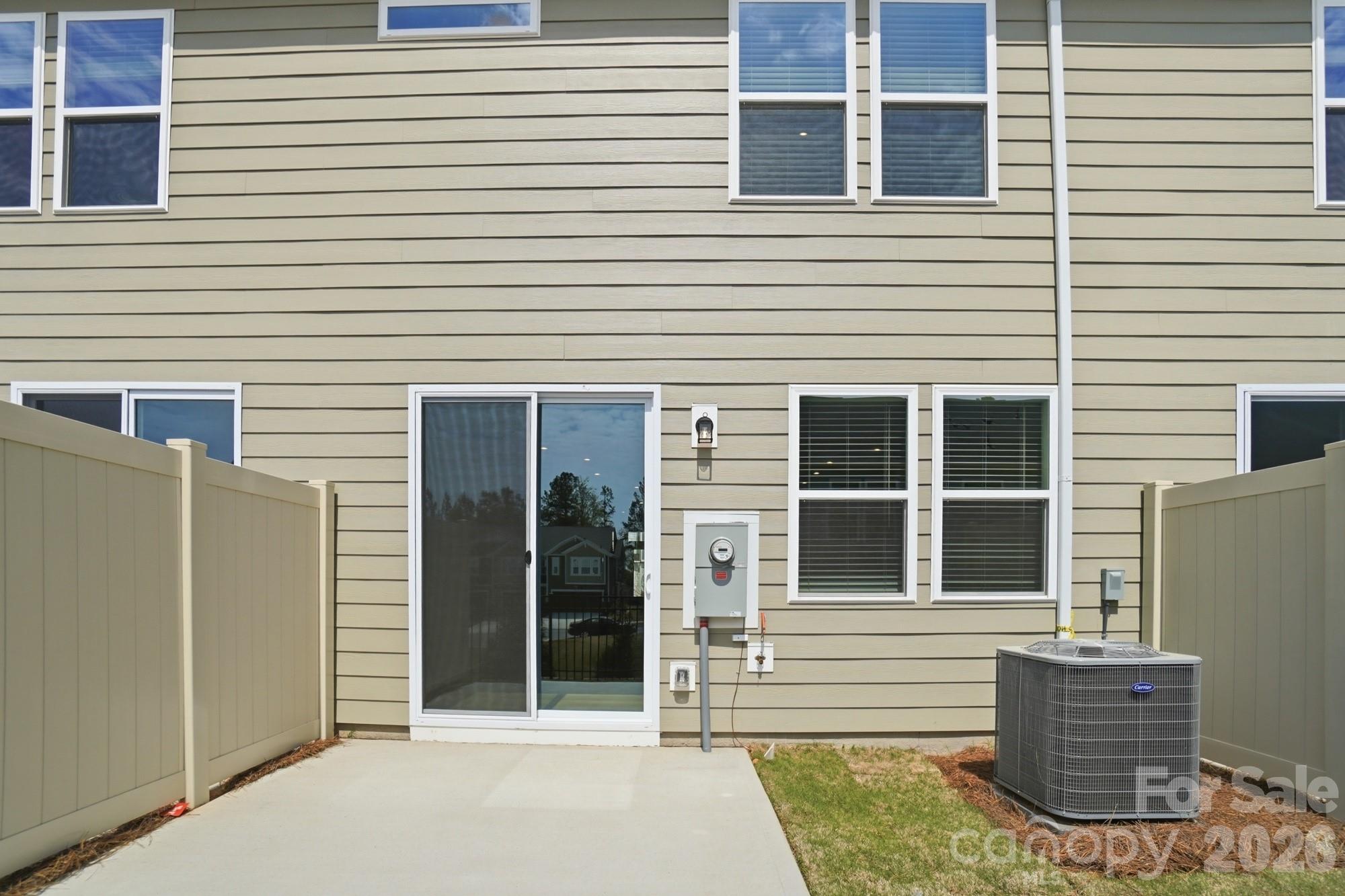 632 Cassidy Court — Clover