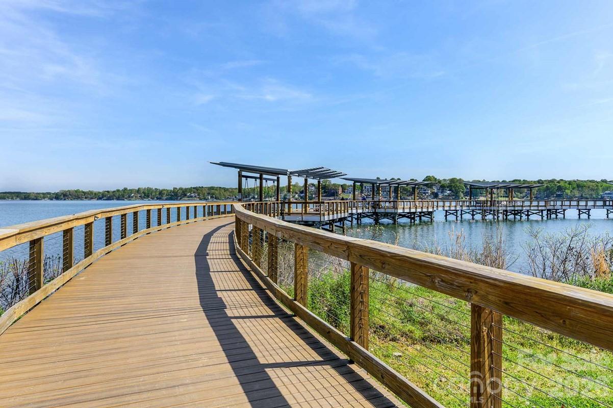 725 Perthwood Street — Rock Hill
