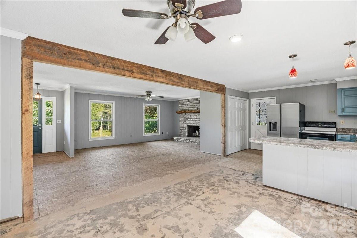 14 Jack Sullins Road — Spruce Pine