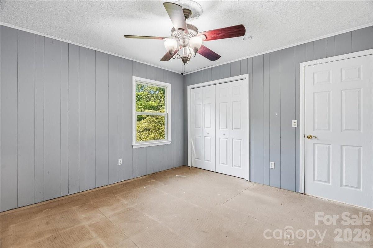 14 Jack Sullins Road — Spruce Pine