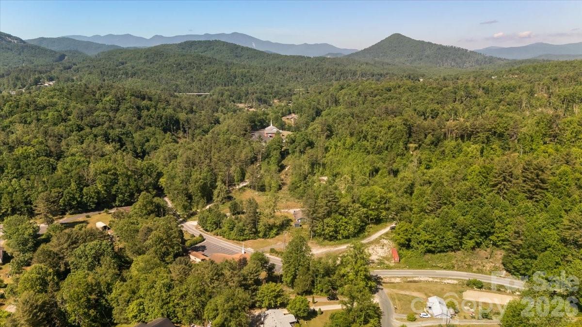 14 Jack Sullins Road — Spruce Pine