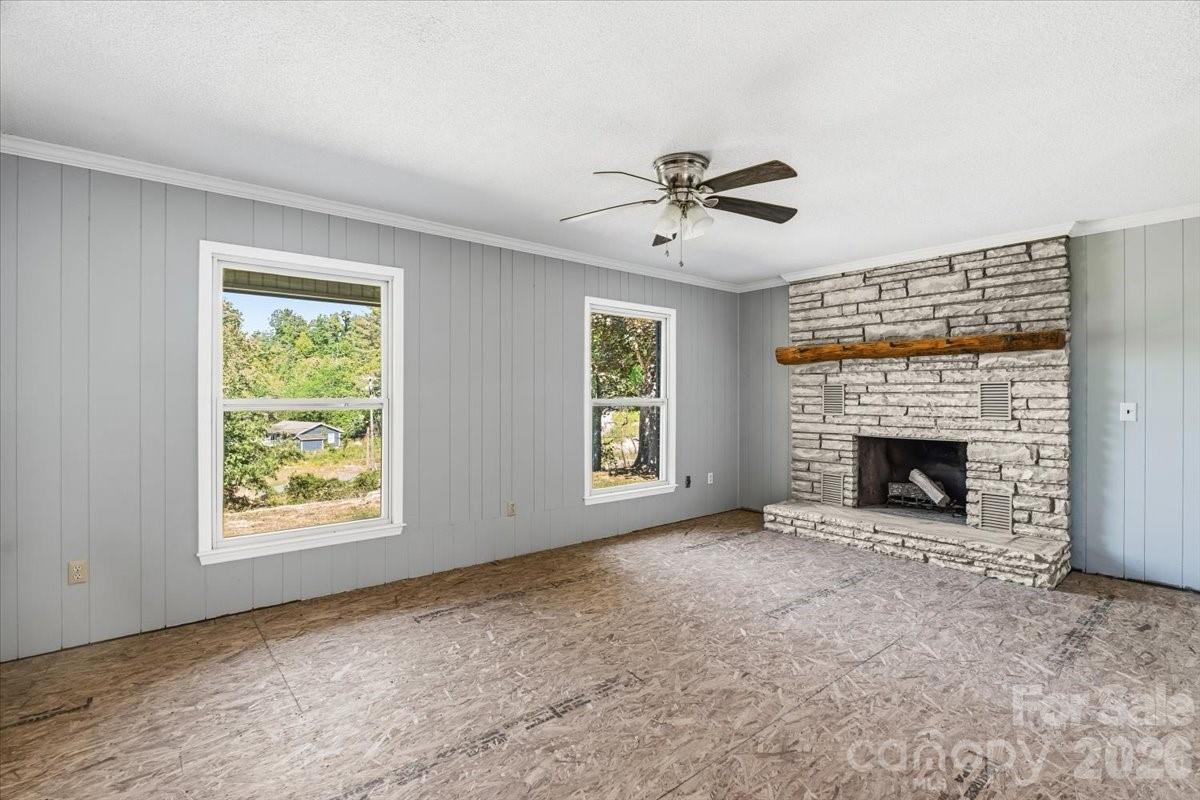 14 Jack Sullins Road — Spruce Pine