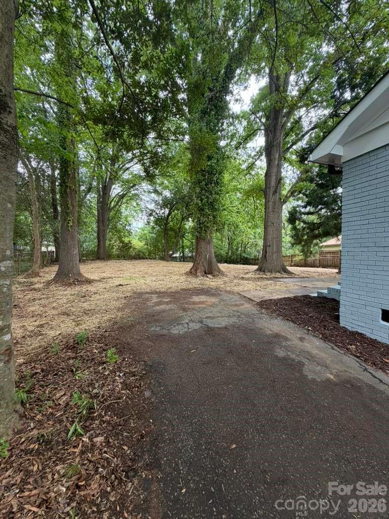 835 Ranch Street — Charlotte
