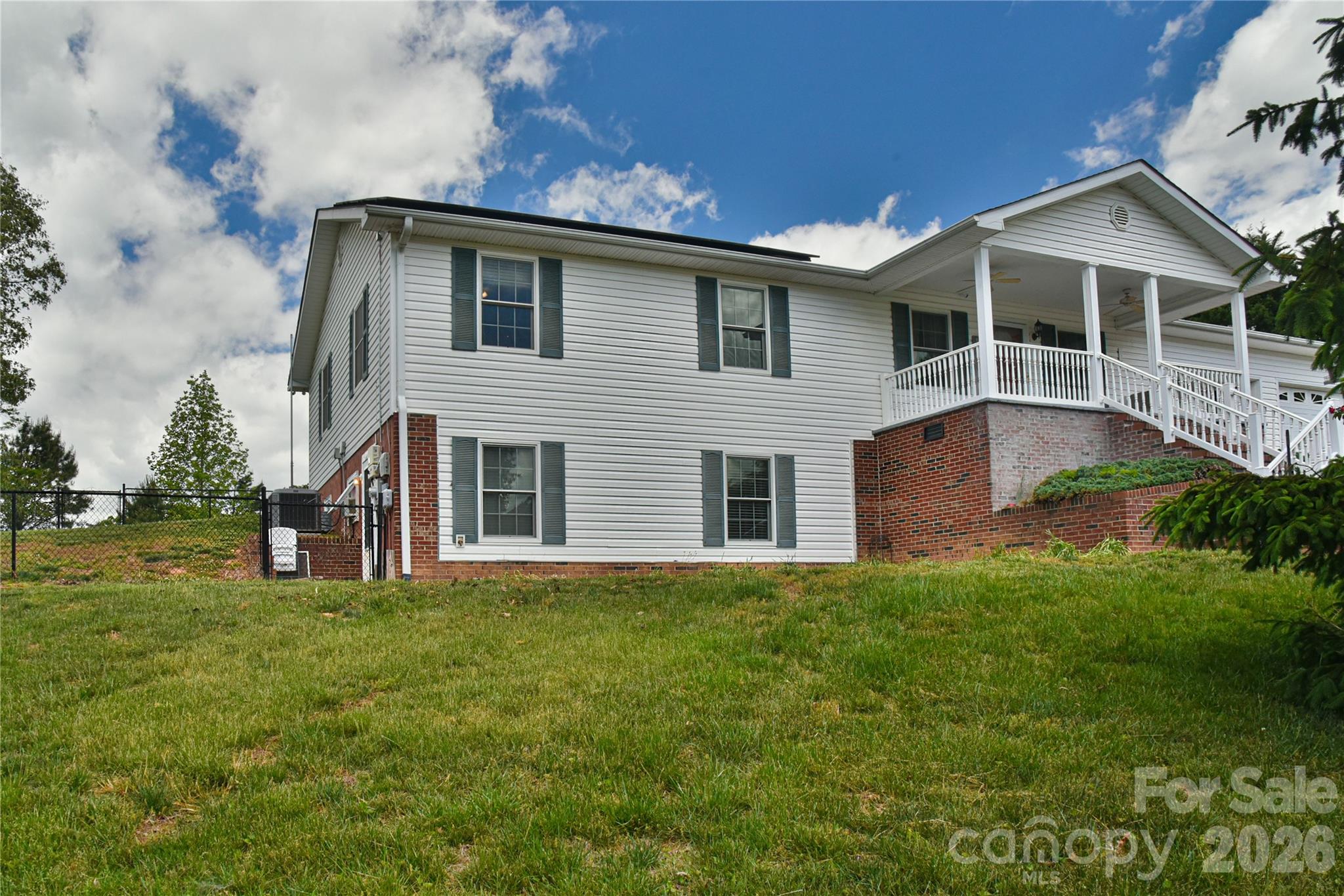 116 Kay Road — Flat Rock