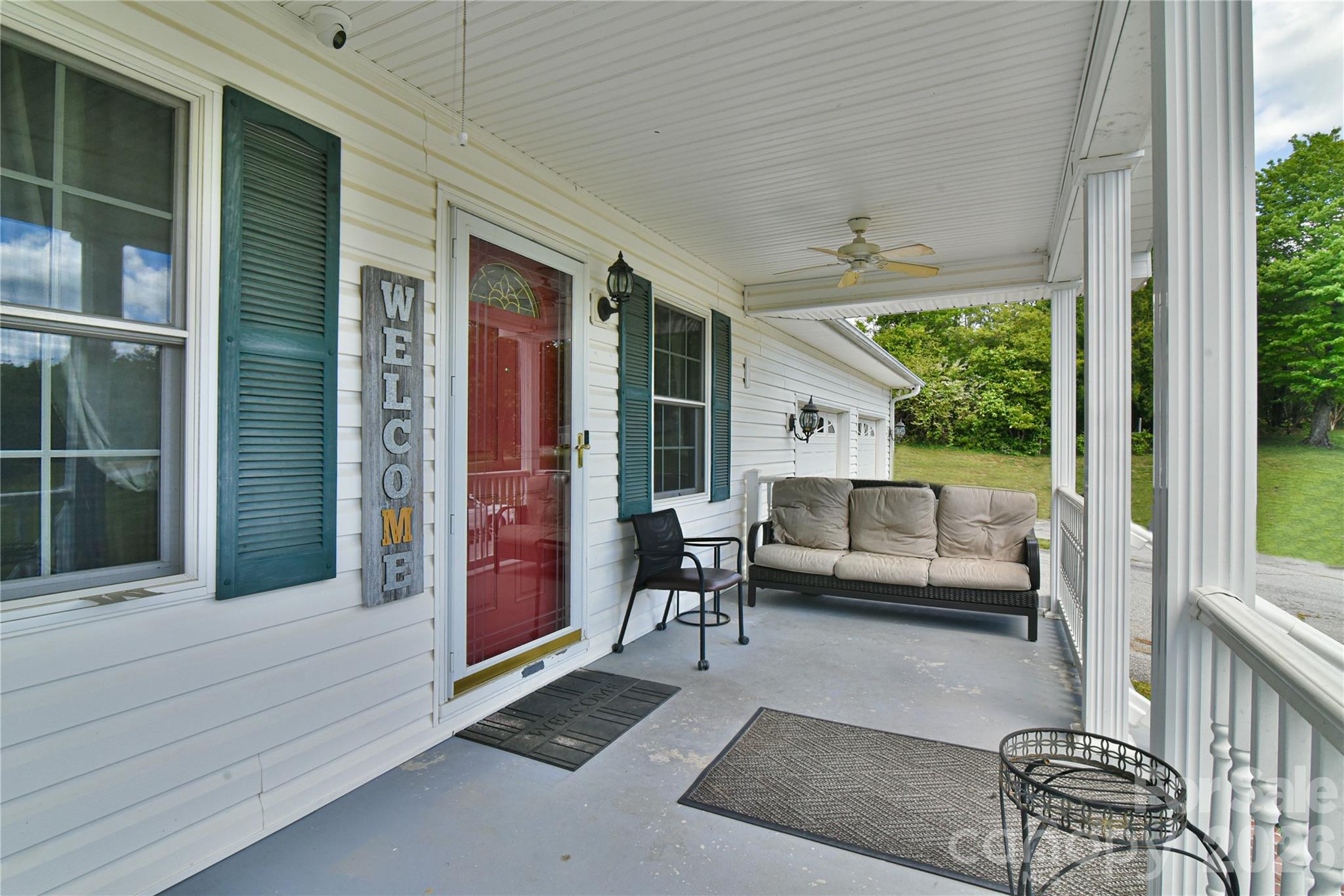 116 Kay Road — Flat Rock