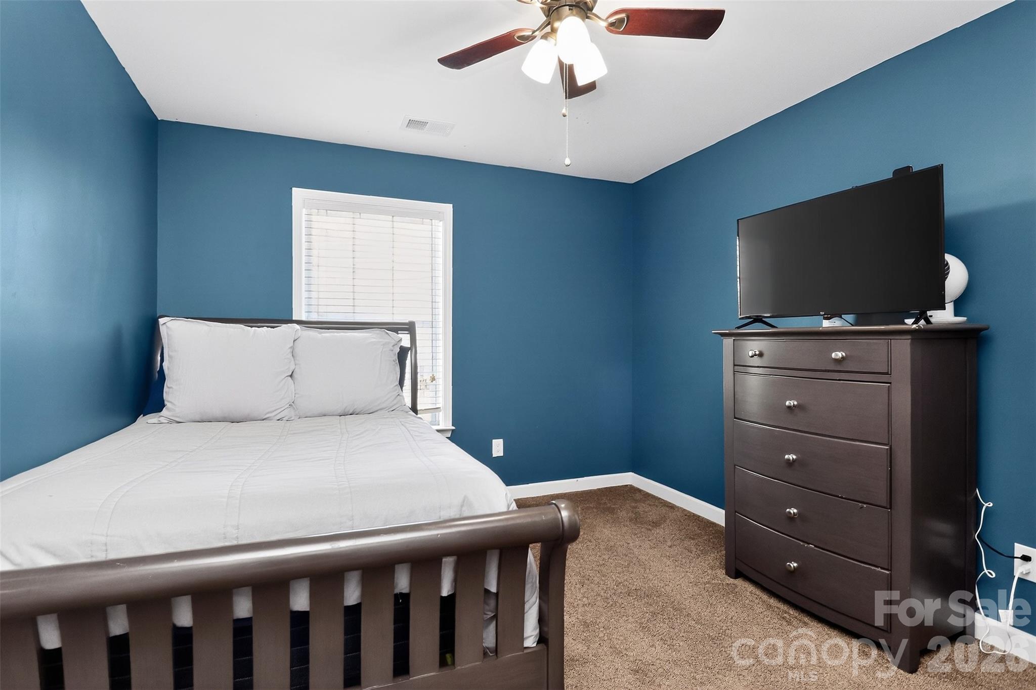 719 Fresia Drive — Tega Cay