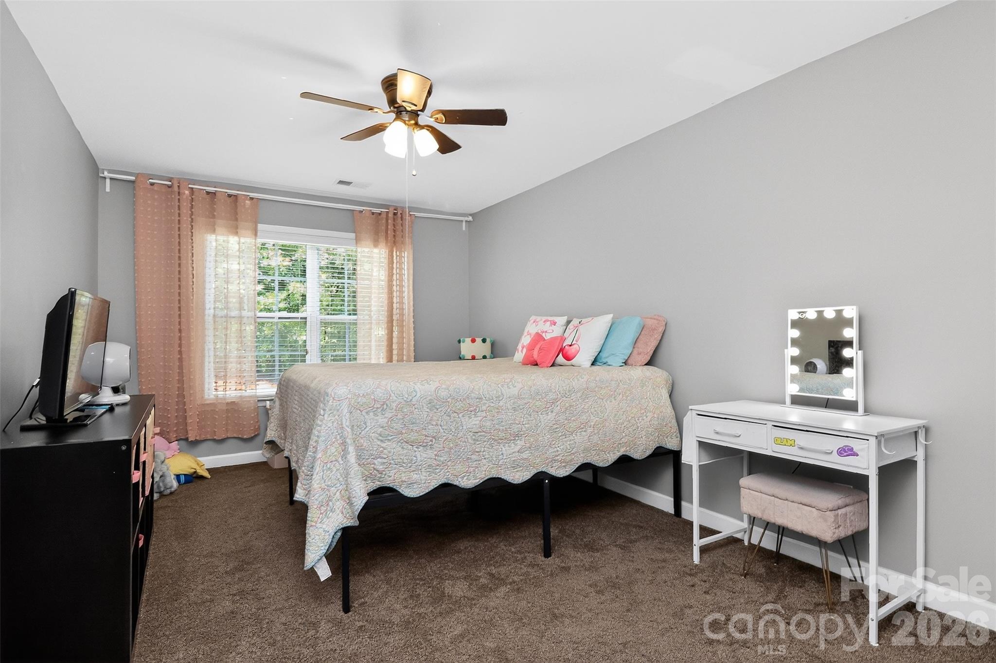 719 Fresia Drive — Tega Cay