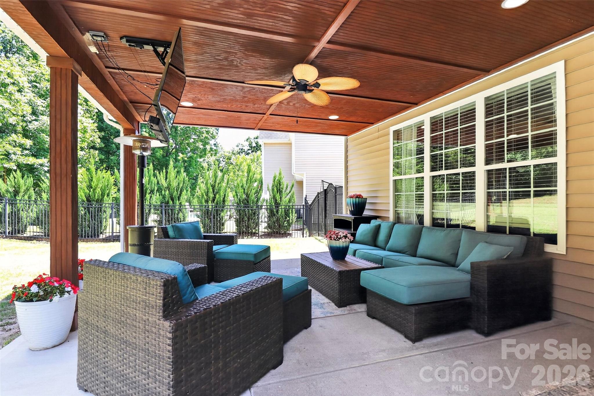 719 Fresia Drive — Tega Cay