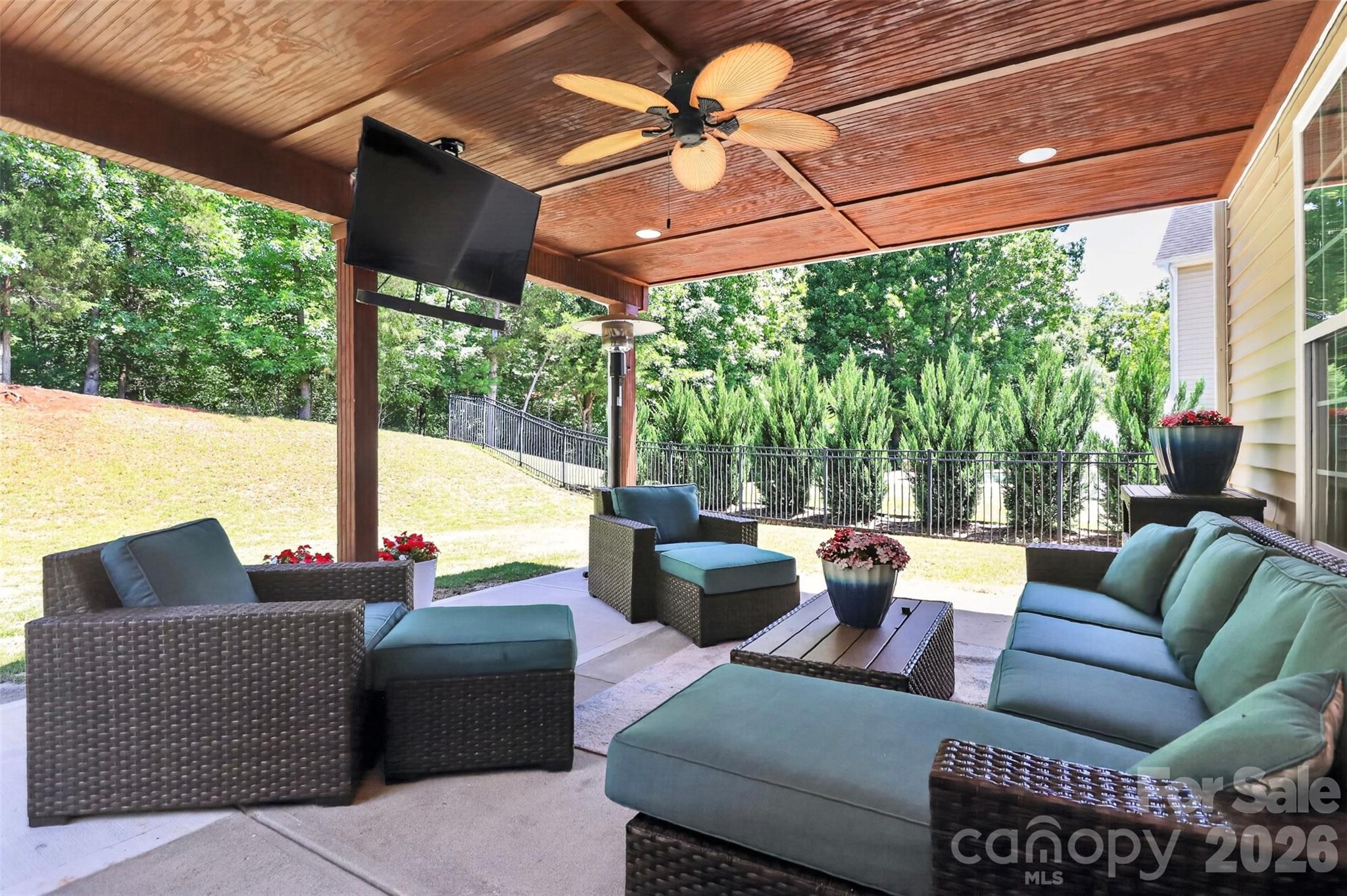 719 Fresia Drive — Tega Cay