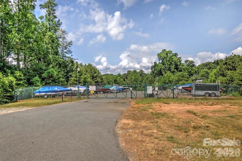 146 Comata Road — Mooresville