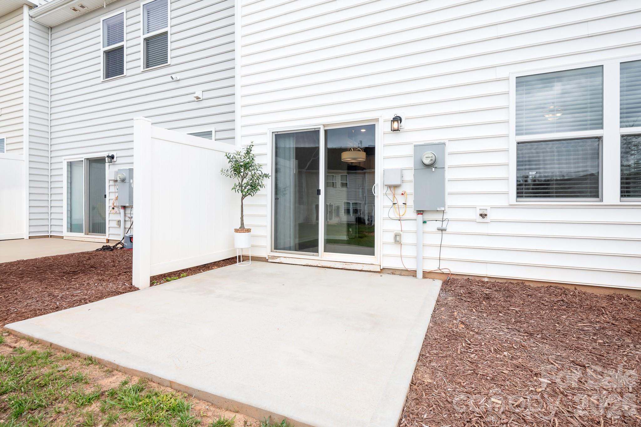 3939 Townes Boulevard — Terrell