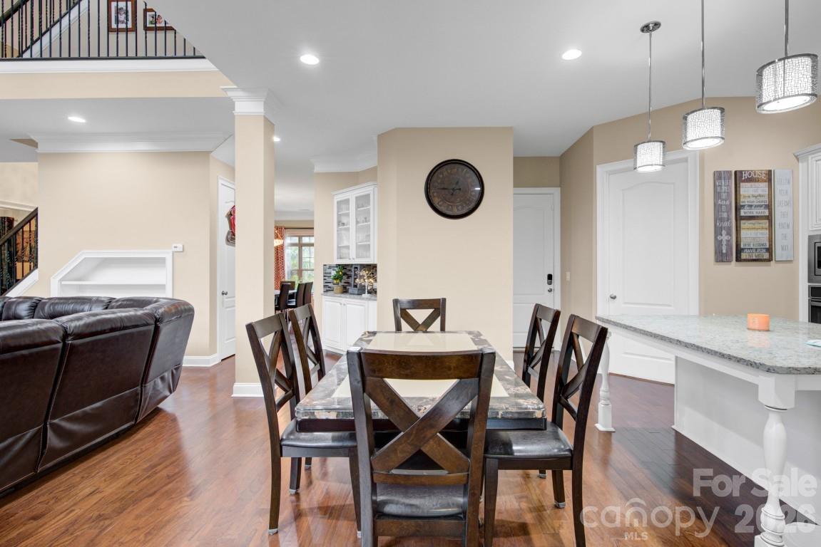 125 Leeward Shoals Lane — Mooresville