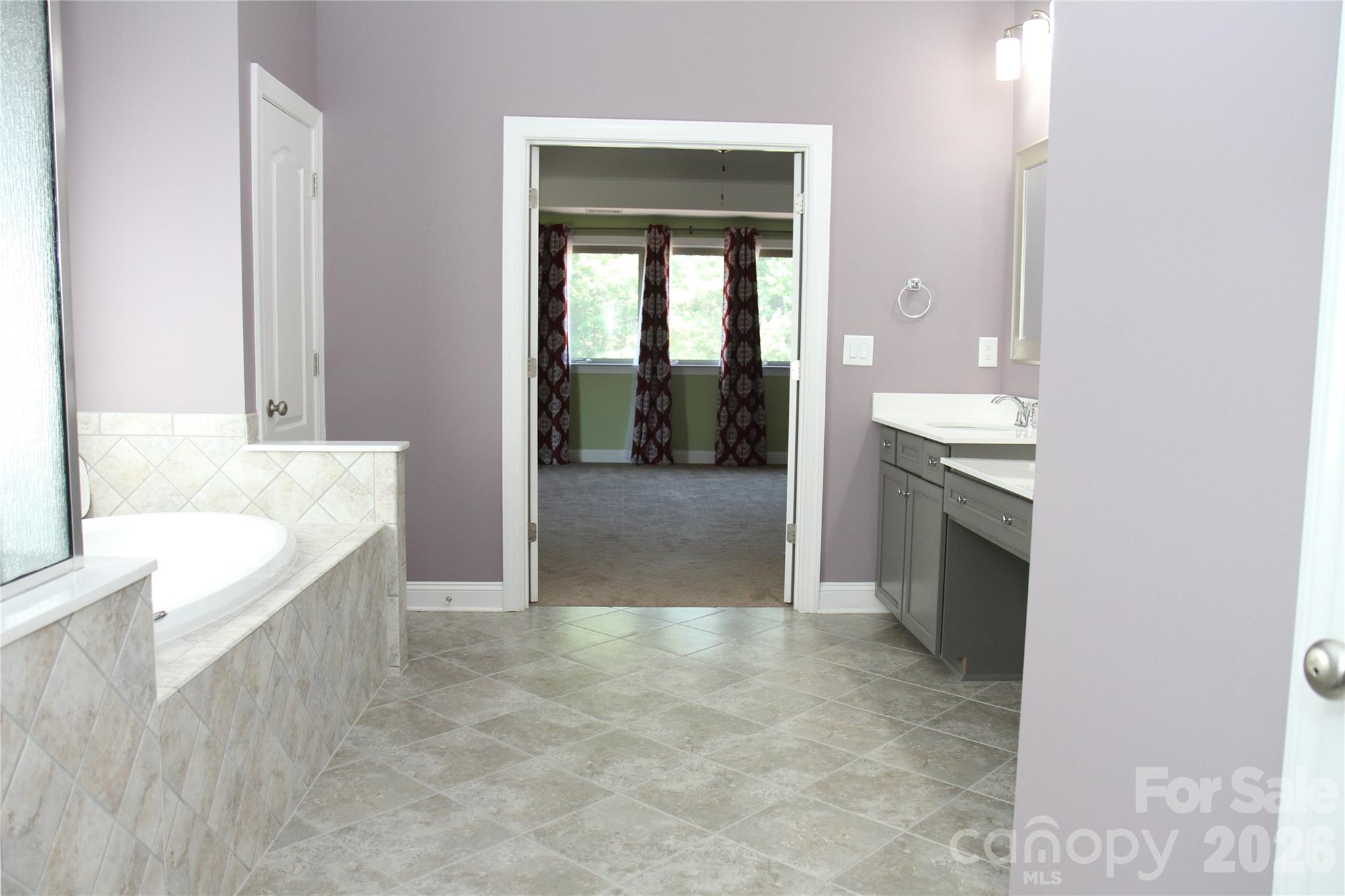 125 Leeward Shoals Lane — Mooresville
