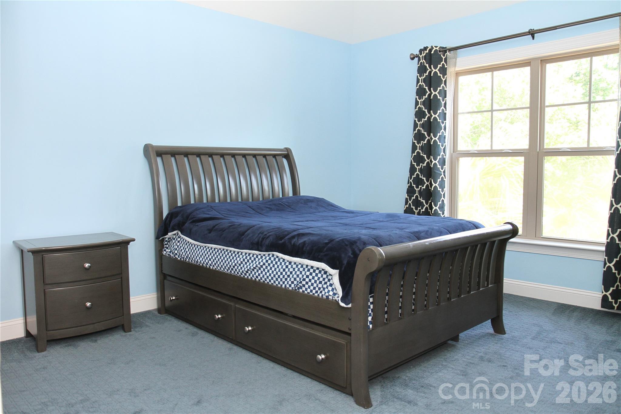 125 Leeward Shoals Lane — Mooresville