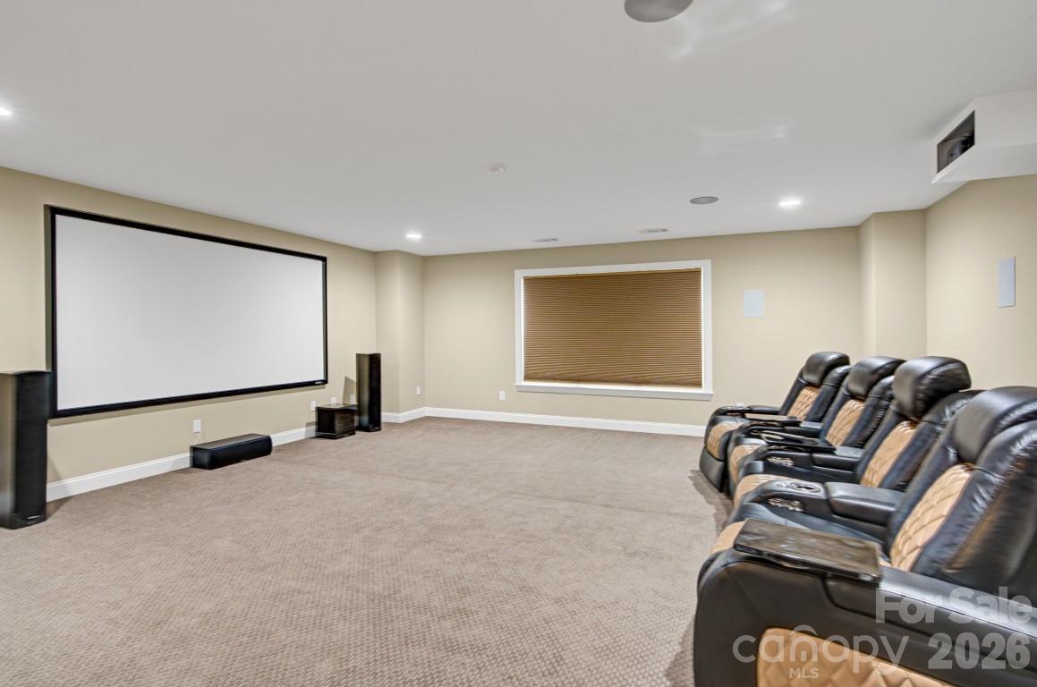 125 Leeward Shoals Lane — Mooresville