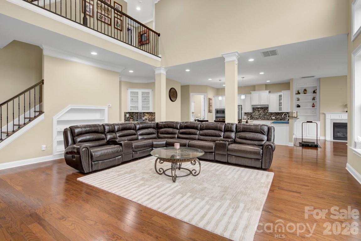 125 Leeward Shoals Lane — Mooresville