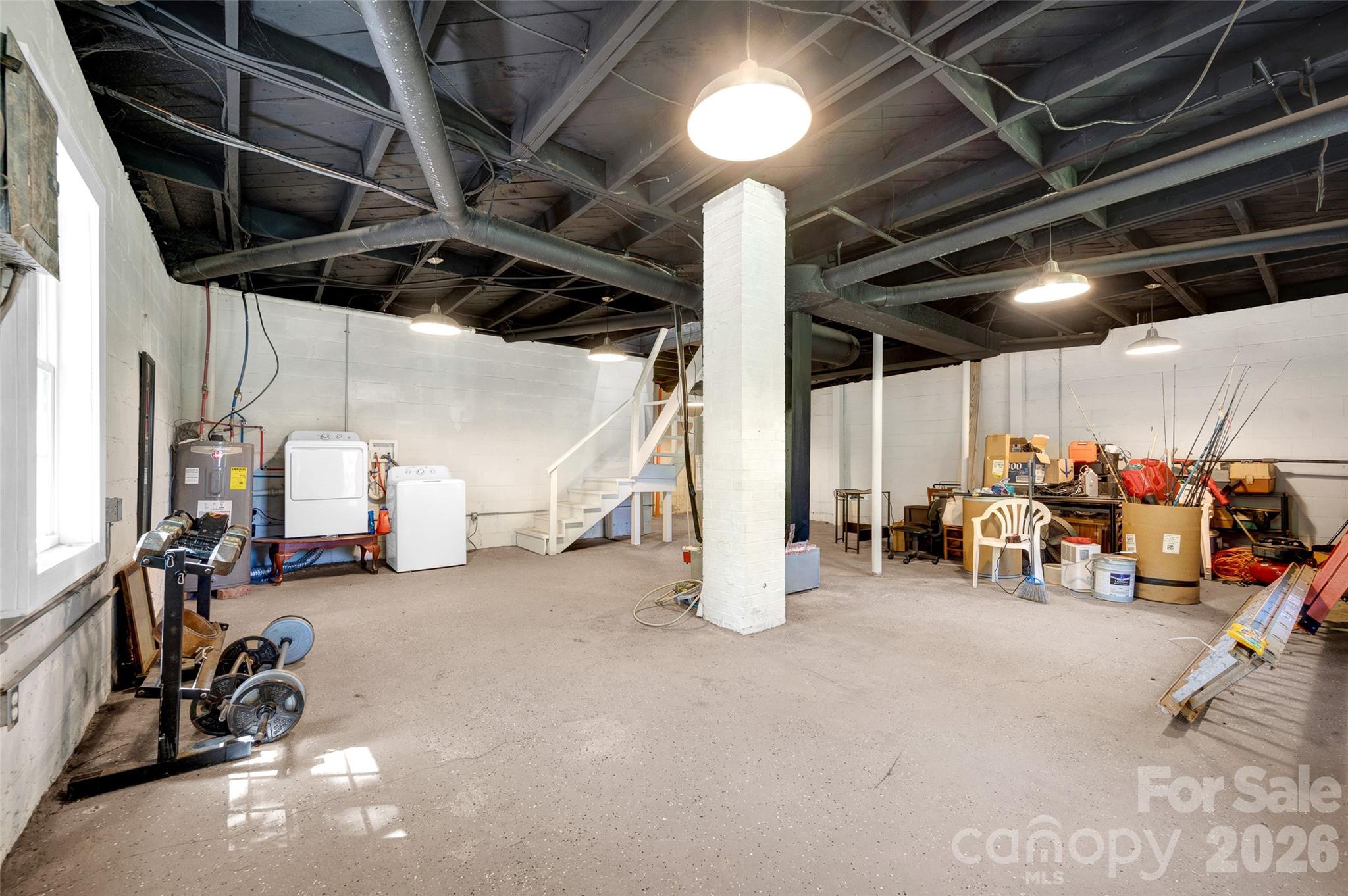 723 F Avenue SE — Hickory