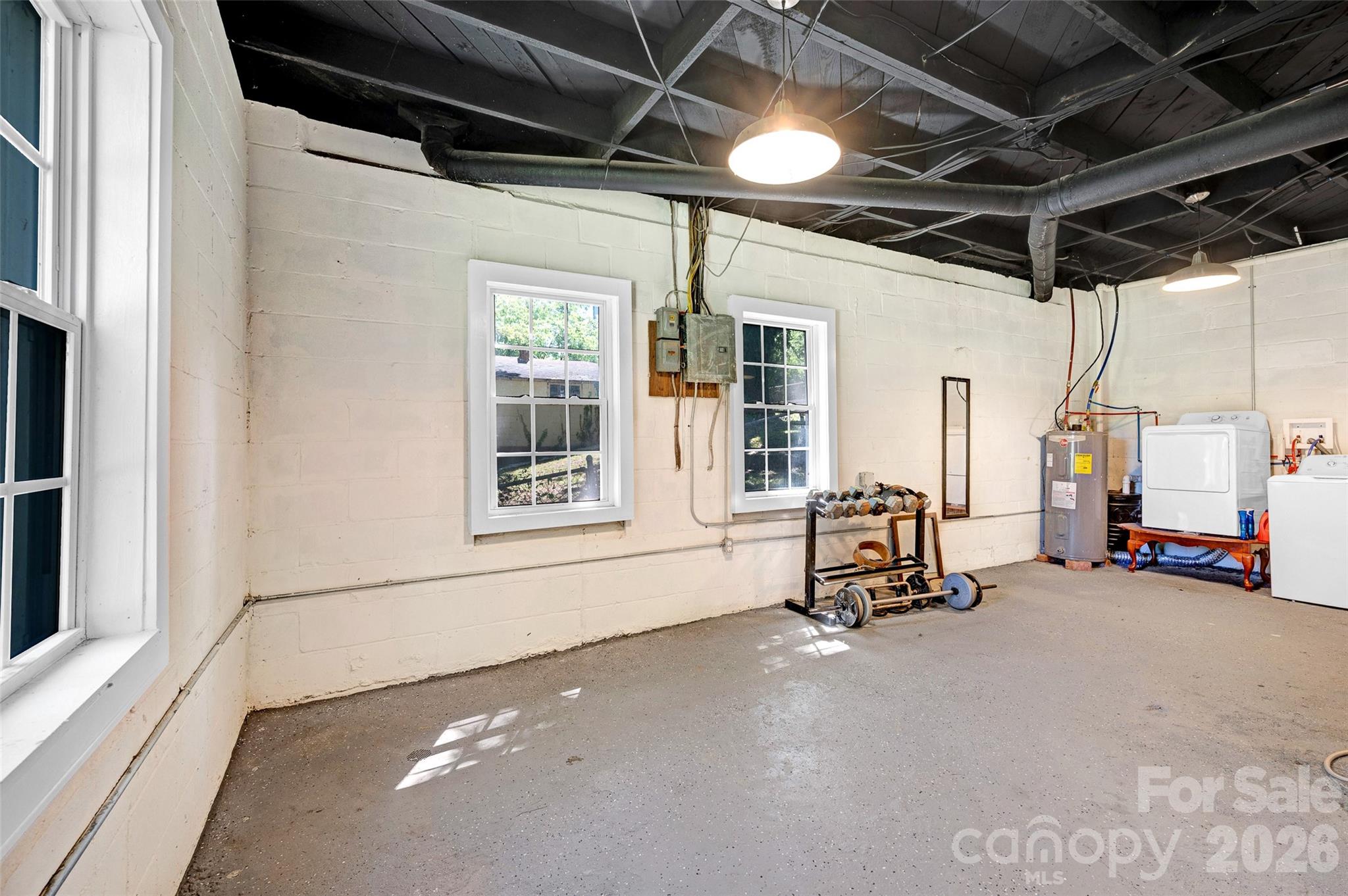 723 F Avenue SE — Hickory
