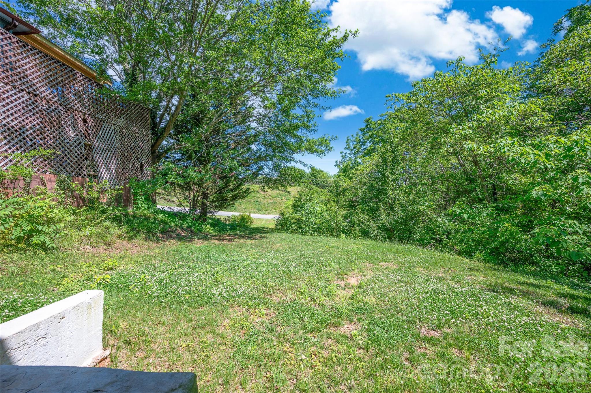 723 F Avenue SE — Hickory