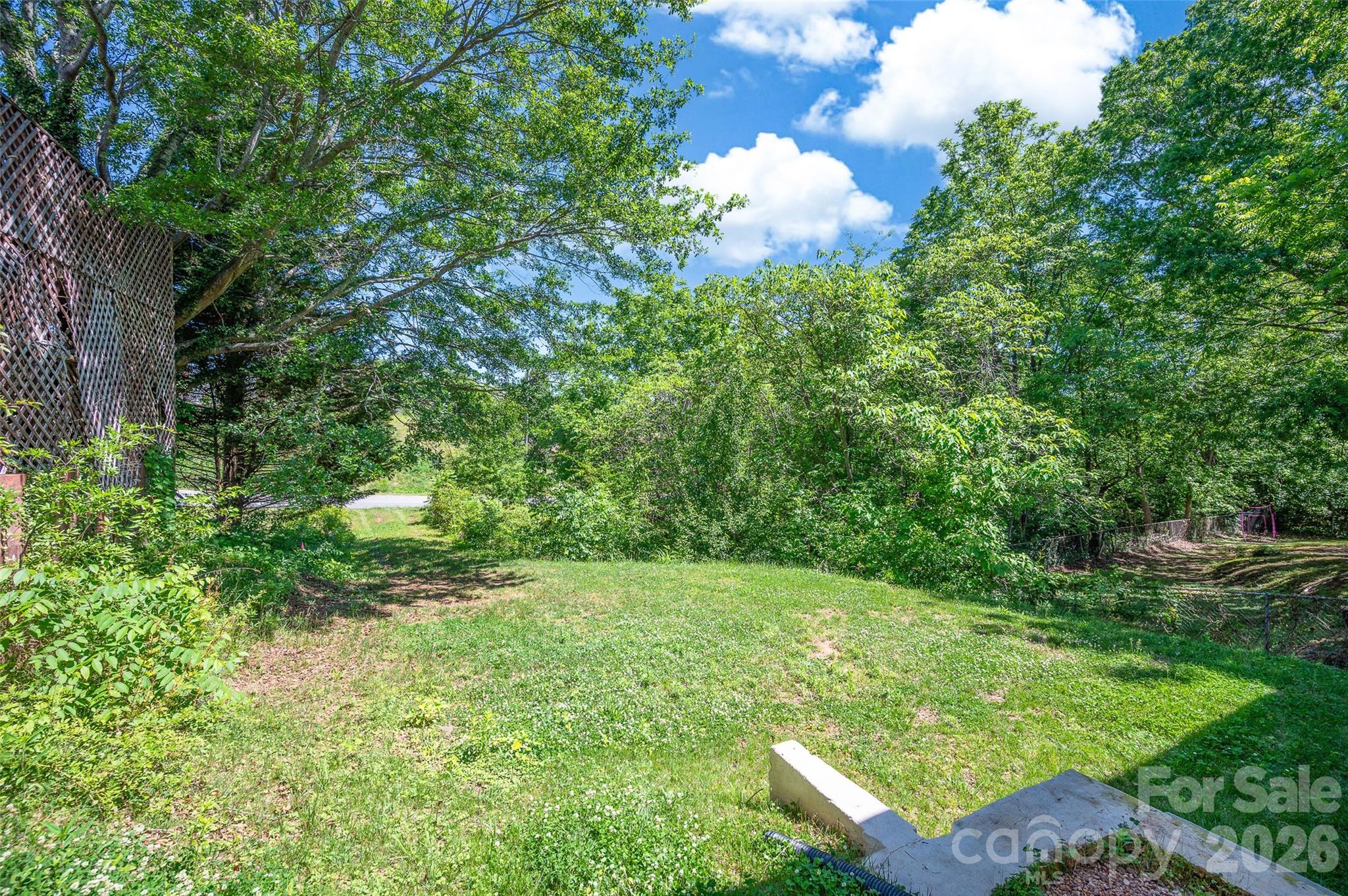 723 F Avenue SE — Hickory