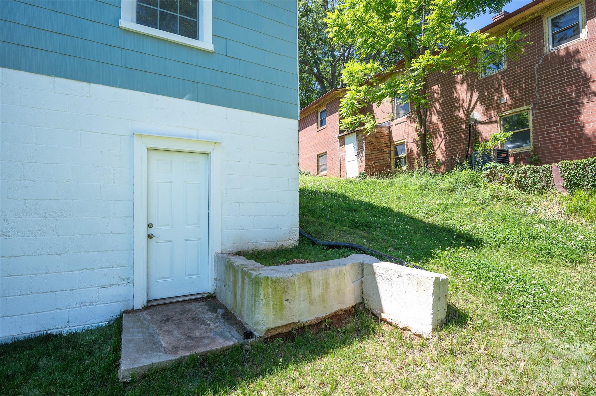 723 F Avenue SE — Hickory