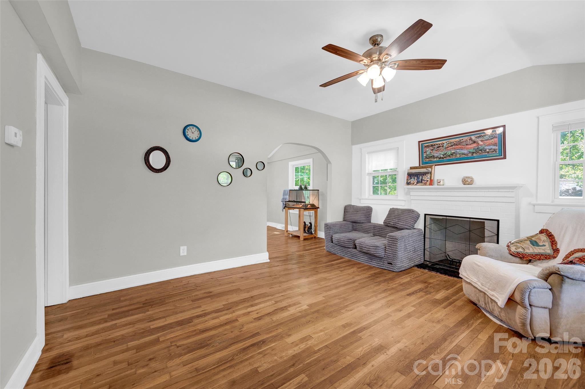 723 F Avenue SE — Hickory