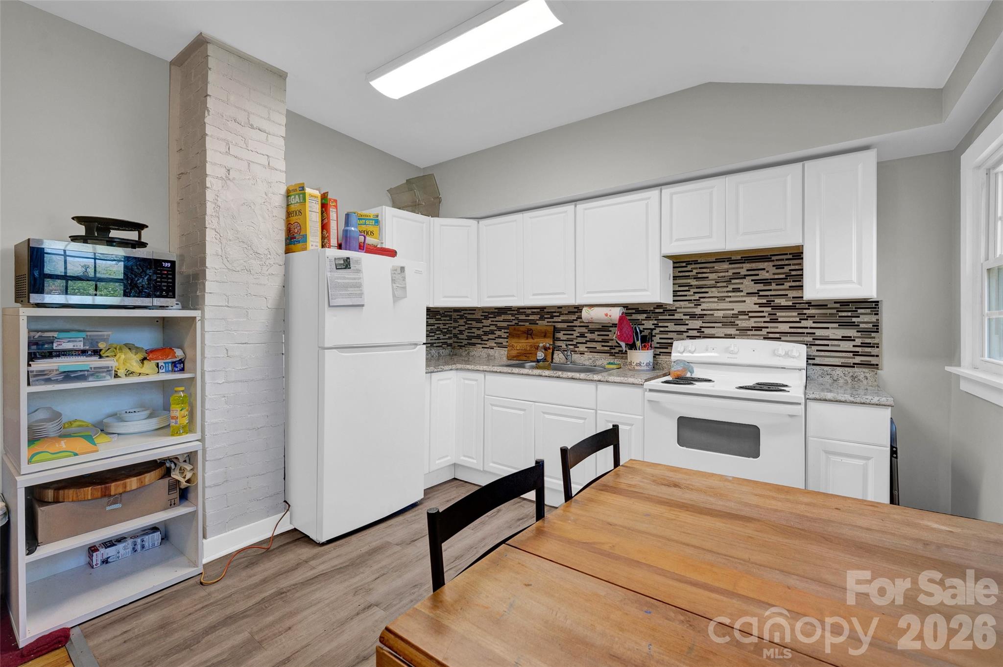 723 F Avenue SE — Hickory