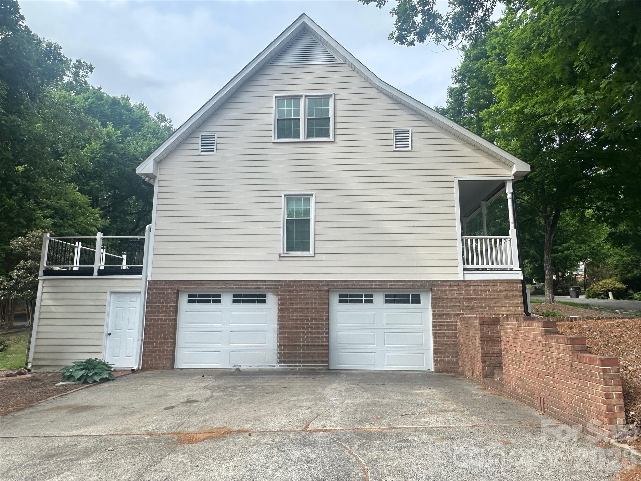 4116 Moss Brook Drive — Winston Salem