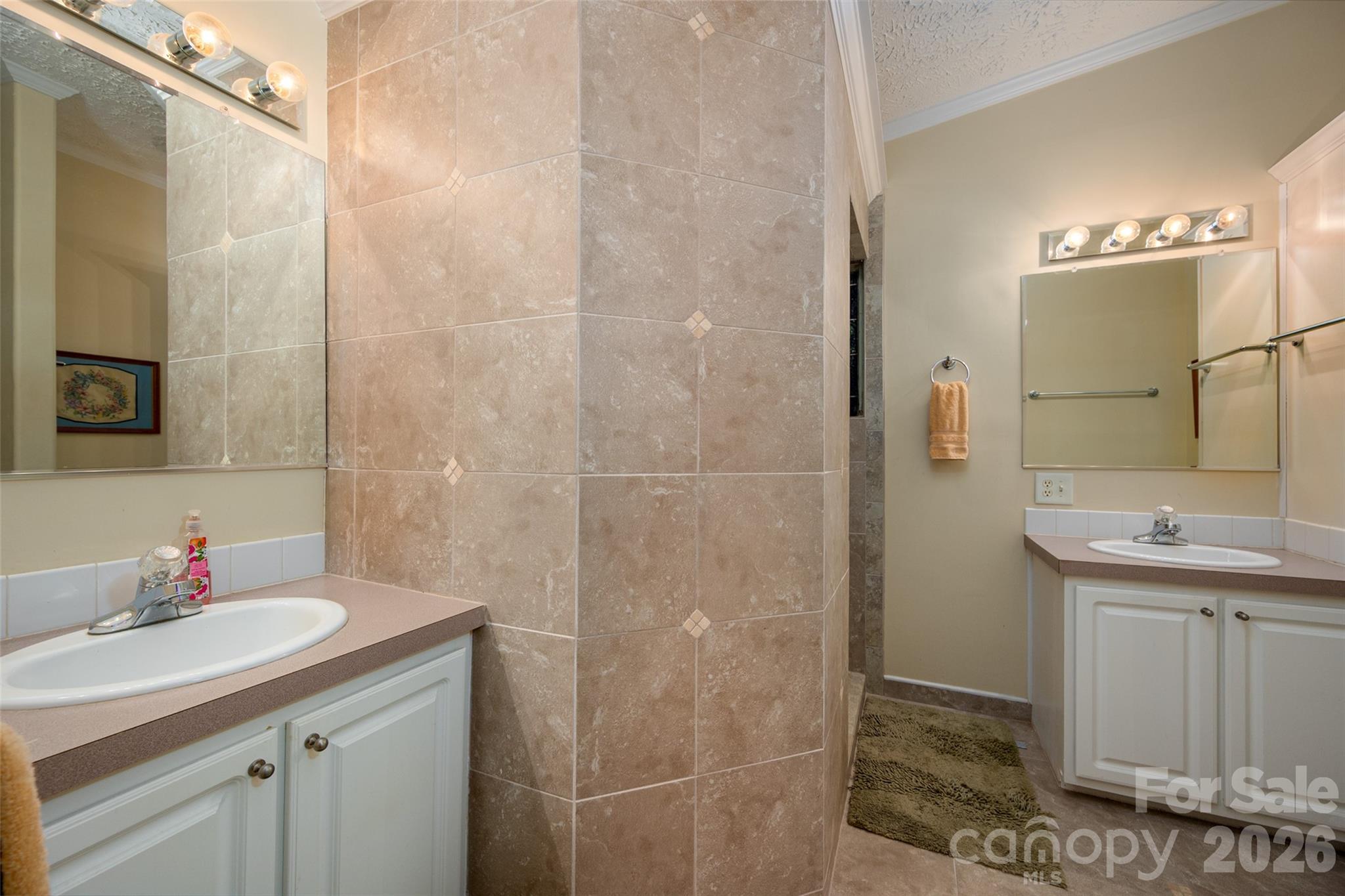 2504 Cottage Lane — Liberty Hill