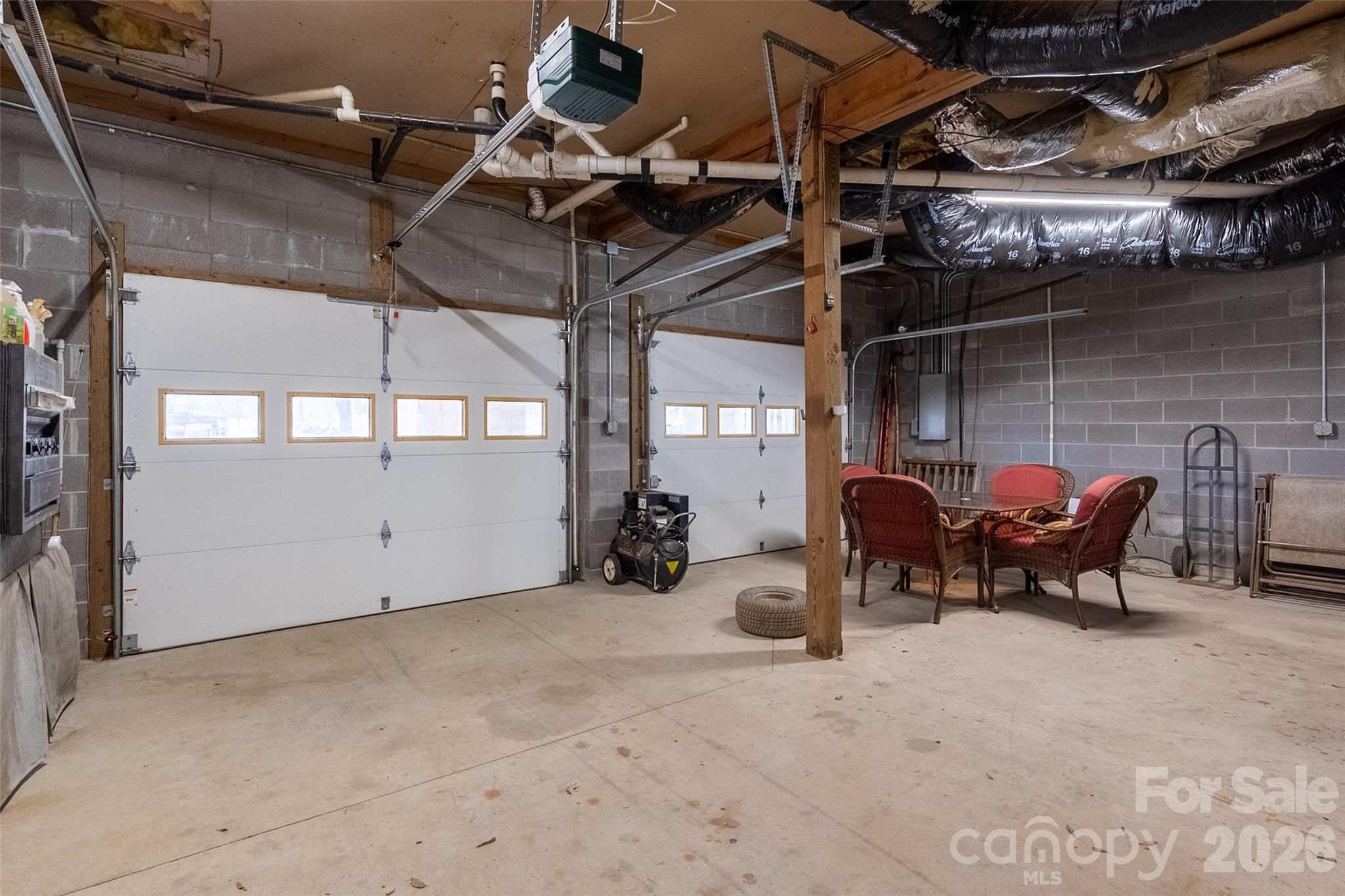 2504 Cottage Lane — Liberty Hill