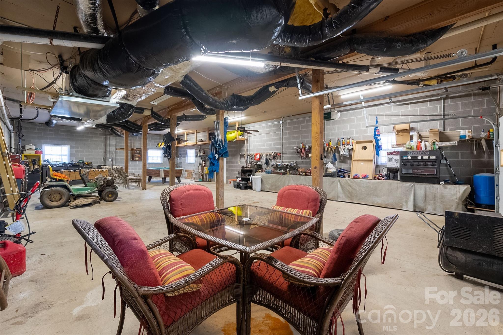2504 Cottage Lane — Liberty Hill