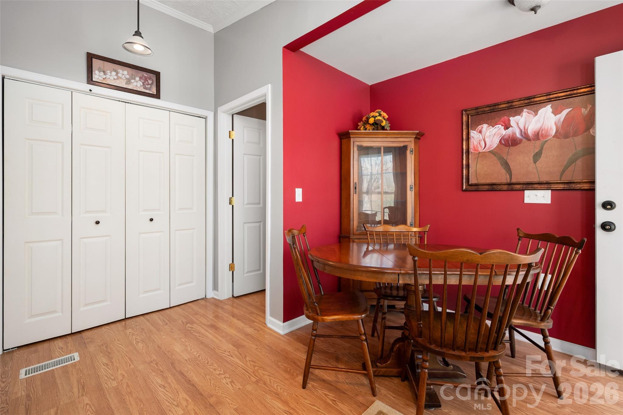 2504 Cottage Lane — Liberty Hill