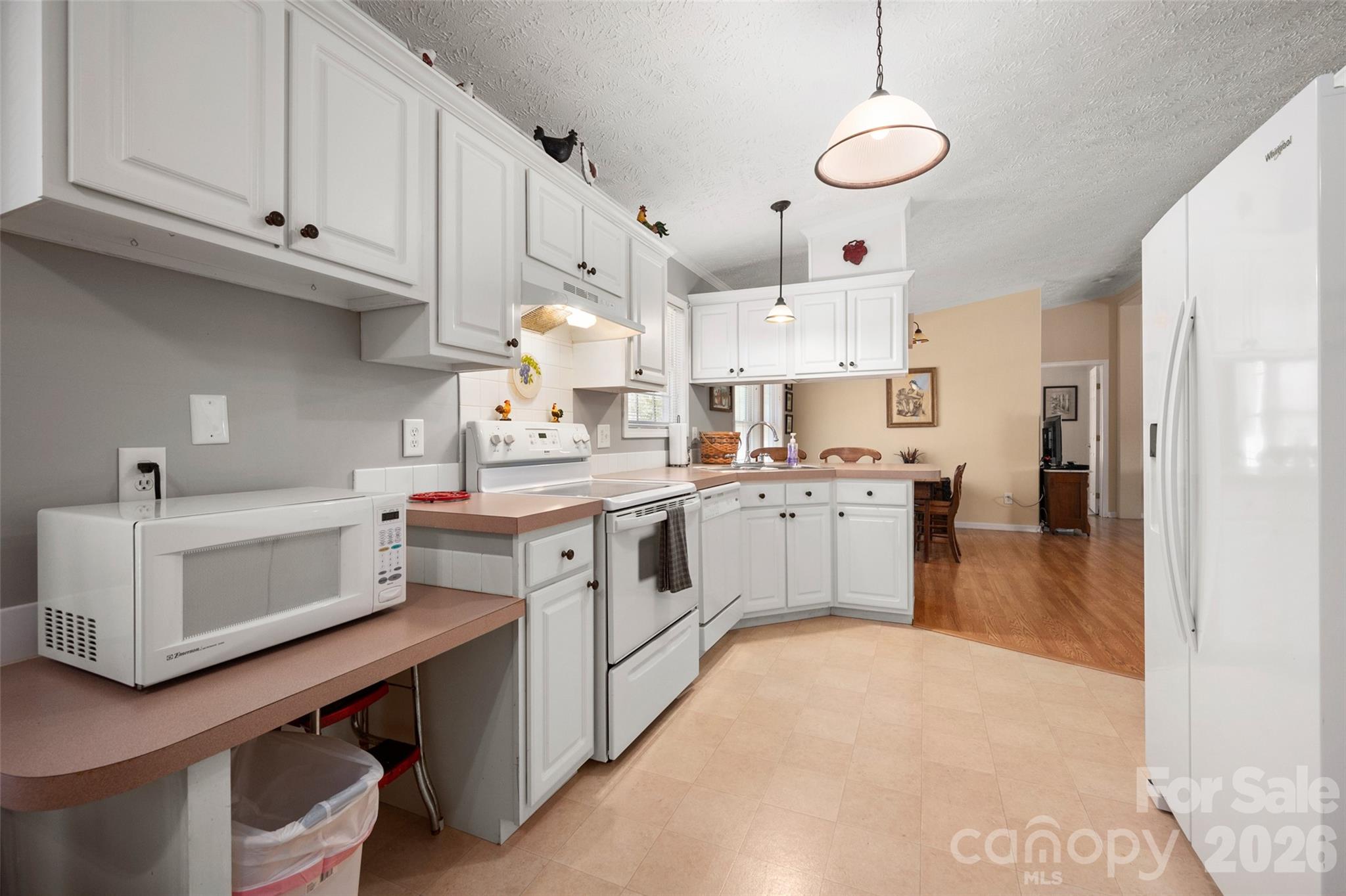 2504 Cottage Lane — Liberty Hill