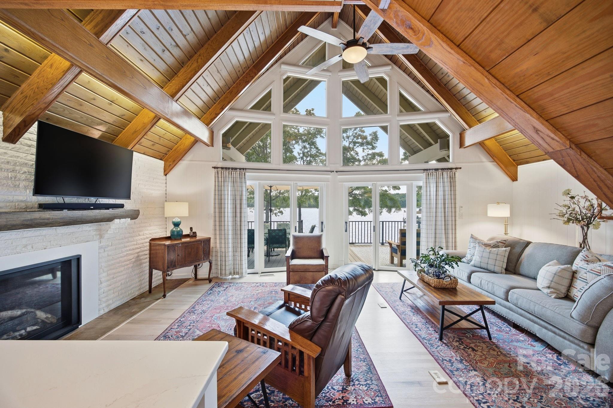 450 Mainsail Road — Salisbury