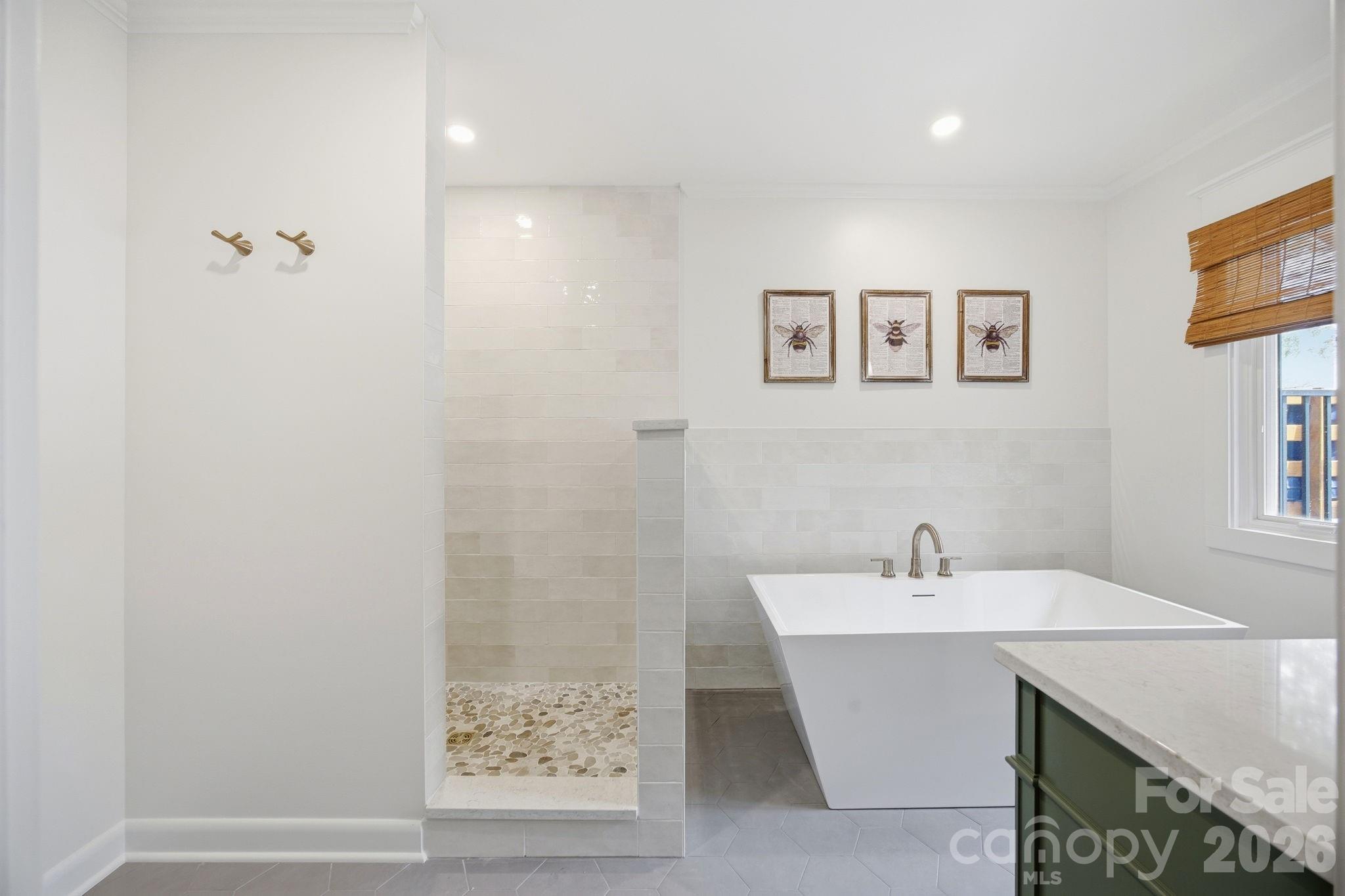 450 Mainsail Road — Salisbury