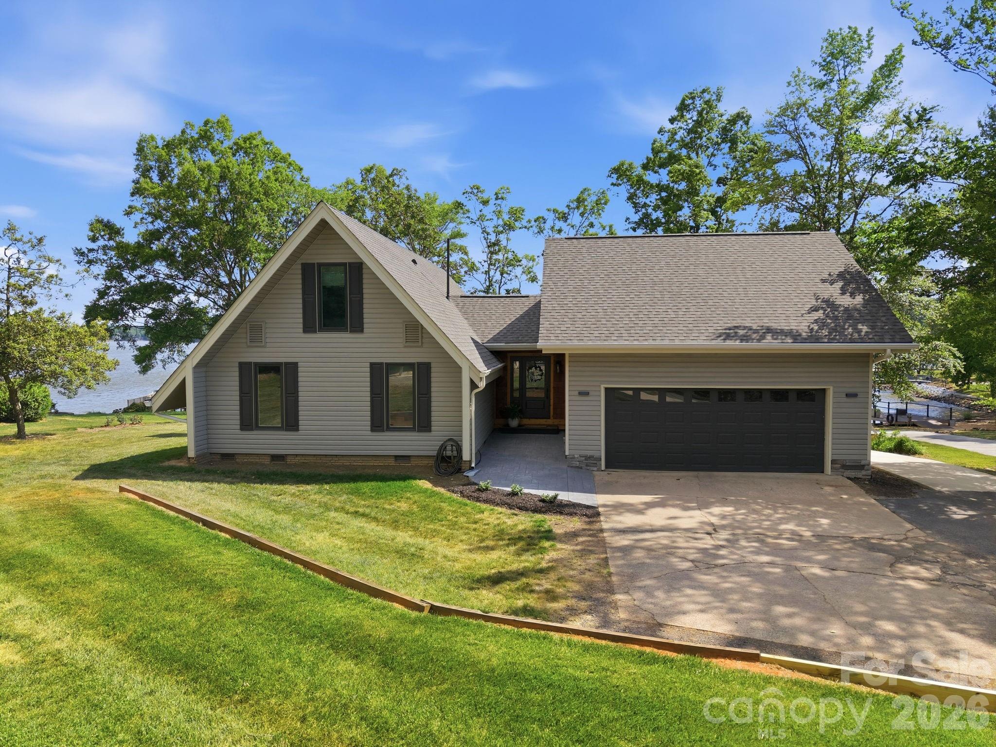 450 Mainsail Road — Salisbury