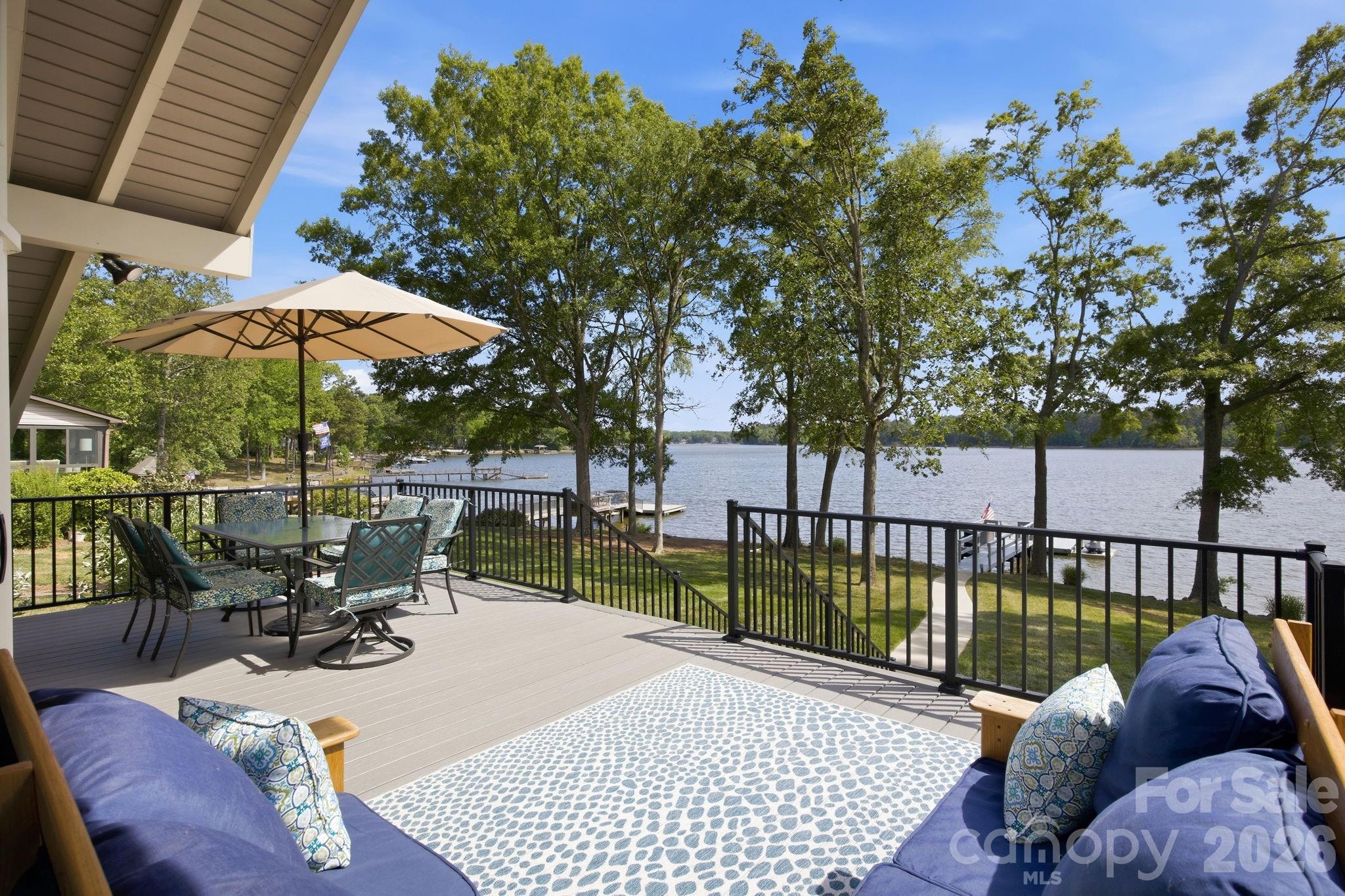 450 Mainsail Road — Salisbury