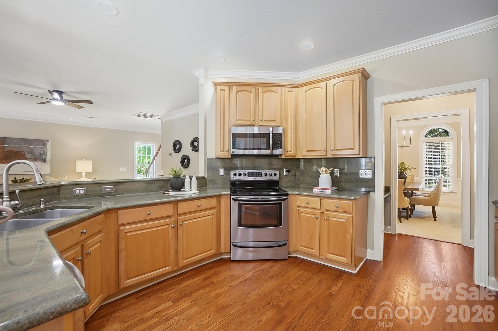 7126 Weddington Brook Drive — Matthews