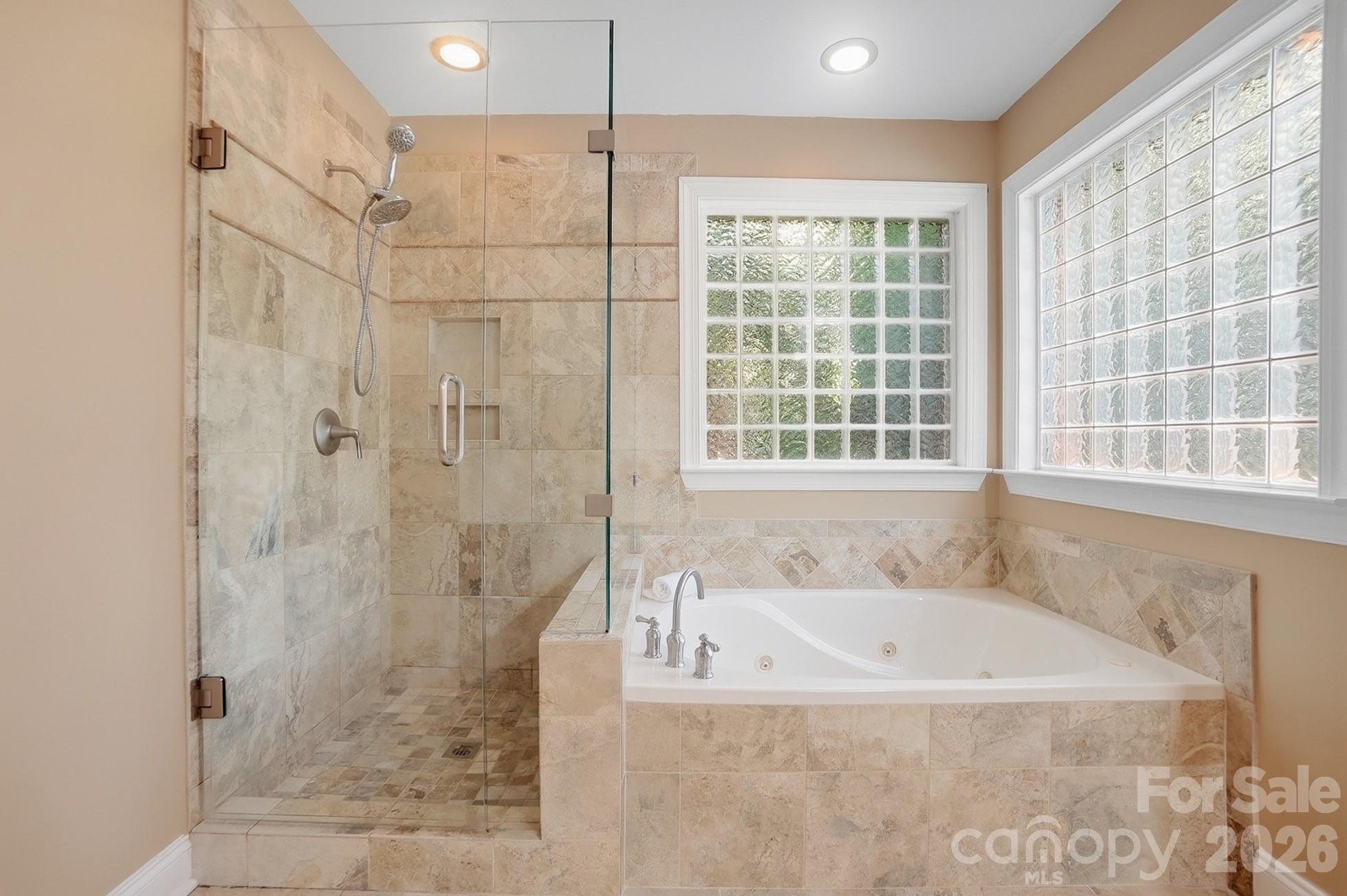 7126 Weddington Brook Drive — Matthews