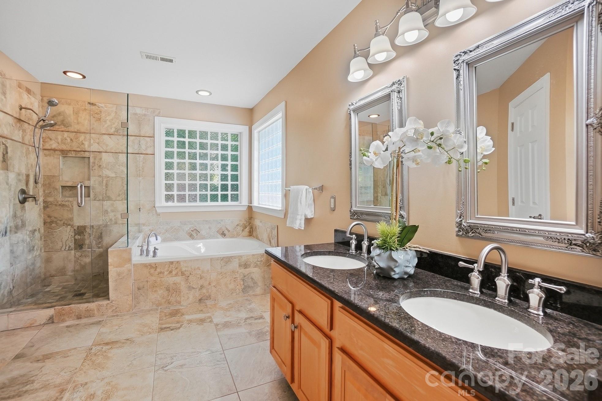 7126 Weddington Brook Drive — Matthews
