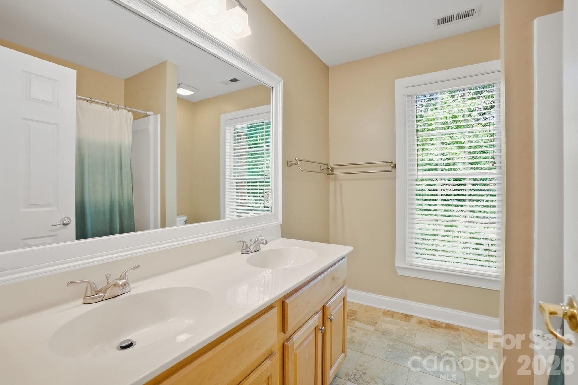 7126 Weddington Brook Drive — Matthews