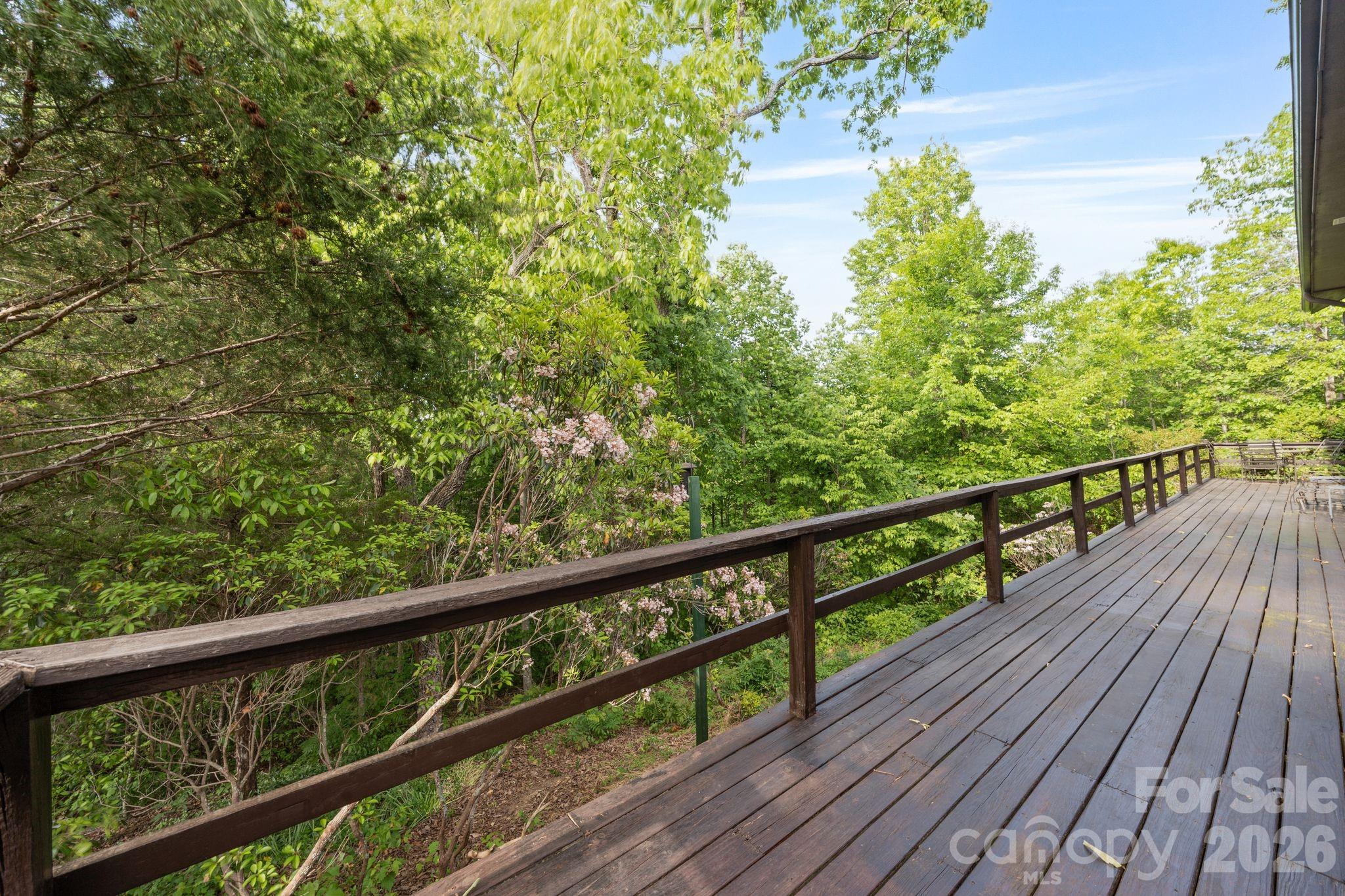 415 Reel Hollow Road — Marion